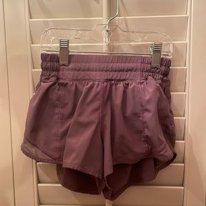Lululemon Size 2 RARE dusty purple shorts; Hotty Hot 2.5 inch Low line